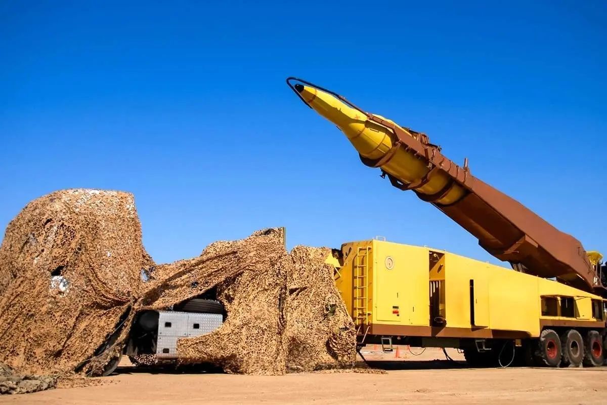 آتش سوزی در مجتمع پتروشیمی امارات و بحرین/قرارگاه خاتم‌: اصابت و سوختن پرنده‌های متجاوز دشمن در جنوب اصفهان شامل دو فروند بالگرد بلک هاوک و یک فروند هواپیمای ترابری C۱۳۰ /استانداری: ۱۰ شهید و ۷ مجروح در حمله به کهگیلویه و بویراحمد/ترامپ مدعی نجات دومین خلبان هواپیمای سقوط کرده در ایران شد/کویت: مجتمع وزارتخانه‌ها توسط یک پهپاد هدف قرار گرفت