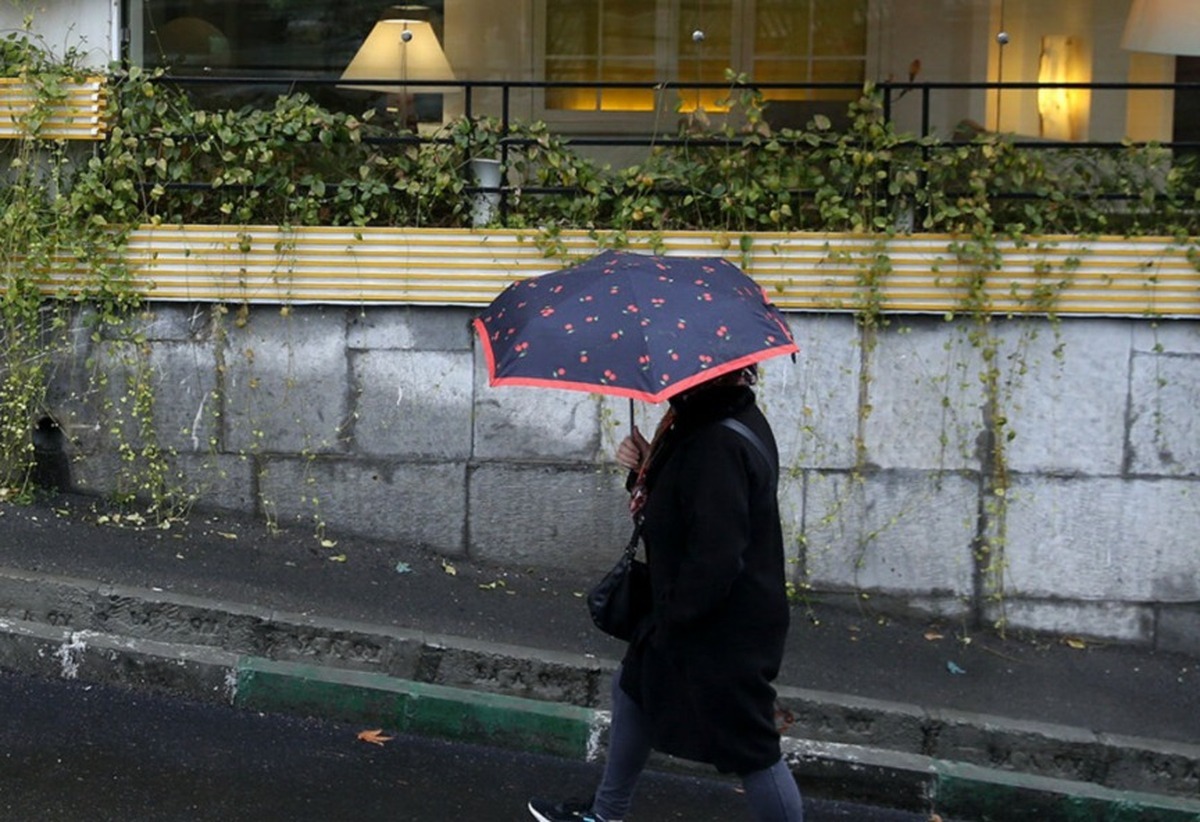 هواشناسی: رگبار و رعد و برق در تهران تا پنجشنبه ۲۰ فروردین
