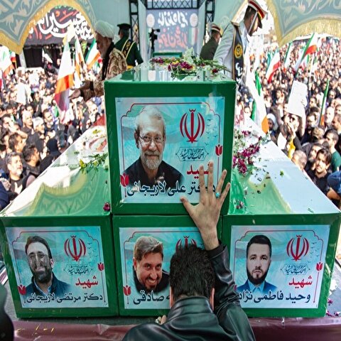 تصاویر: مراسم تشییع «علی لاریجانی»، «غلامرضا سلیمانی» و شهدای ناوشکن دنا