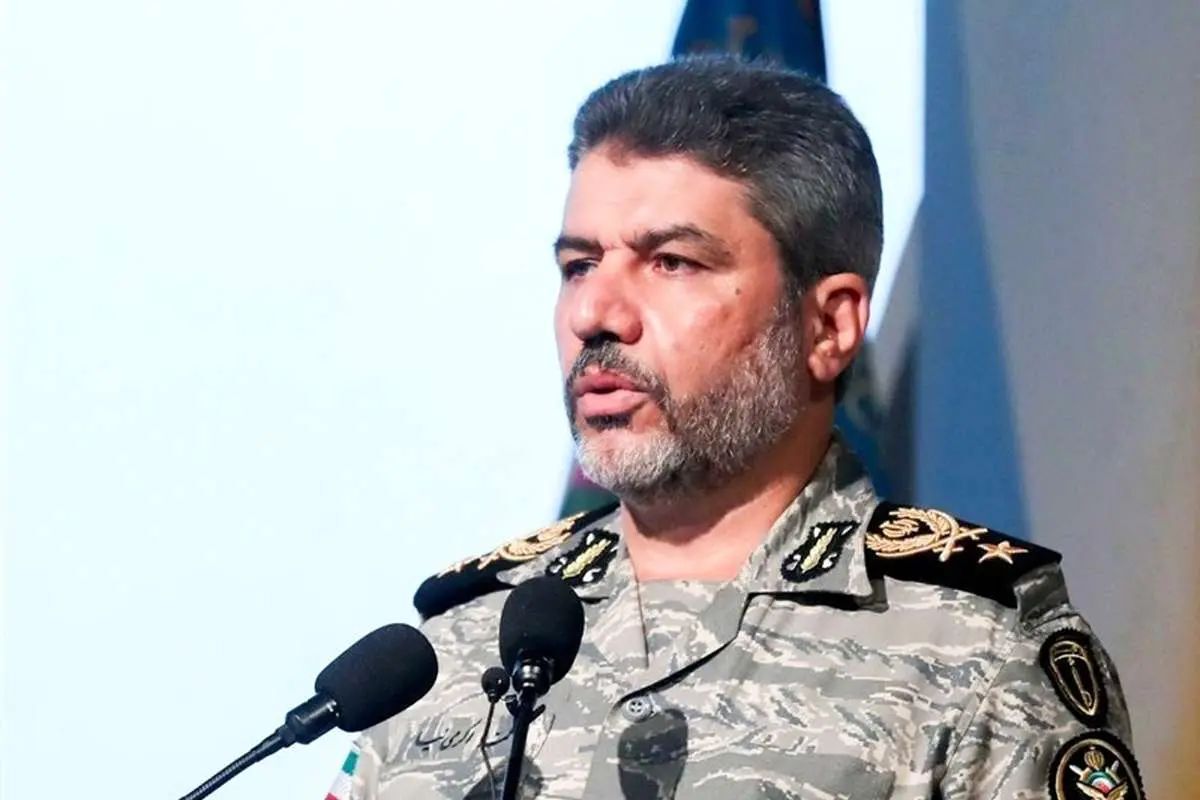 سخنگوی ارتش: از هر کدام از جنگنده‌های پیشرفت دشمن، حداقل یک نمونه را ساقط کردیم/ یکی از مهم‌ترین نقاط ضعف دشمنان، فقدان راهبرد مشخص برای خروج از جنگ بود/ در این جنگ، برخی از تسلیحات خود را به‌ صورت عملیاتی مورد آزمایش قرار دادیم