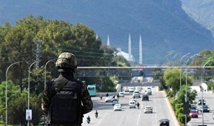 ببینید/ عزیمت هیأت امریکایی در اسلام‌آباد به محل اقامت خود