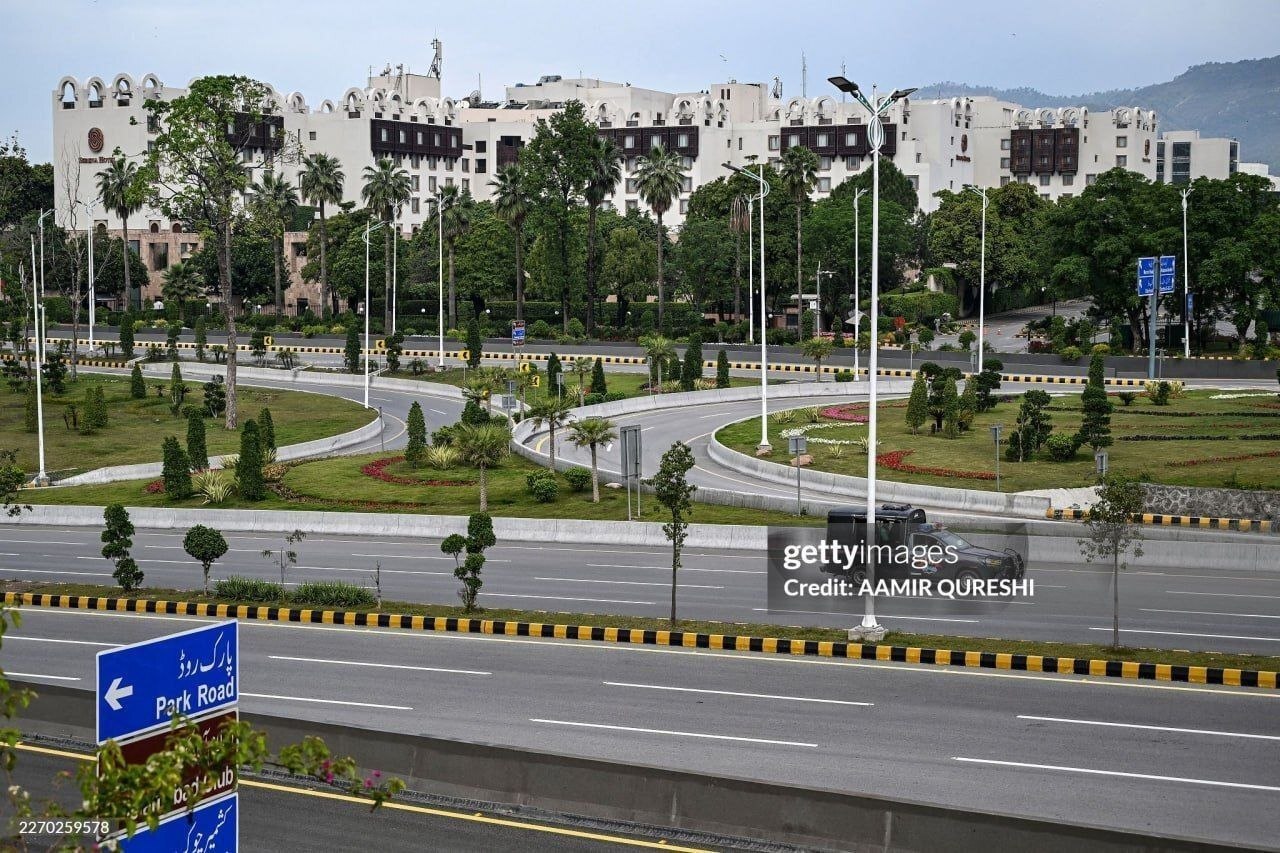 تصاویر/ محوطه بیرونی هتل سارینای محل برگزاری مذاکرات ایران و آمریکا در اسلام‌آباد