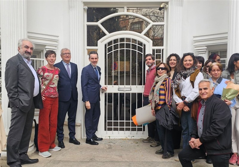 آغاز به کار مجدد سفارت اسپانیا در تهران