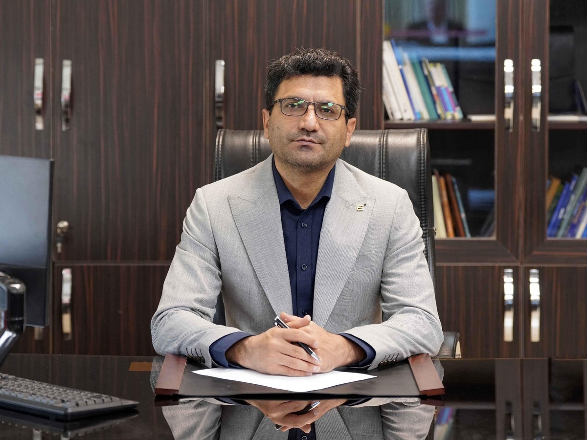 چهل روز ایستادگی/ روایت خدمت و همبستگی بانک مسکن در «جنگ رمضان»