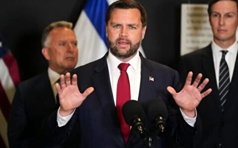 ادعای سی‌ان‌ان: ونس و کوشنر پس از مذاکرات ۲۱ ساعته و برای دستیابی به توافق، با طرف ایرانی و واسطه‌ها در تماس بوده‌اند/ ترامپ هنوز به توانایی ویتکاف، کوشنر و ونس اعتماد دارد و آن‌ها را مأمور یافتن راهی دیپلماتیک برای خروج از جنگ با ایران کرده