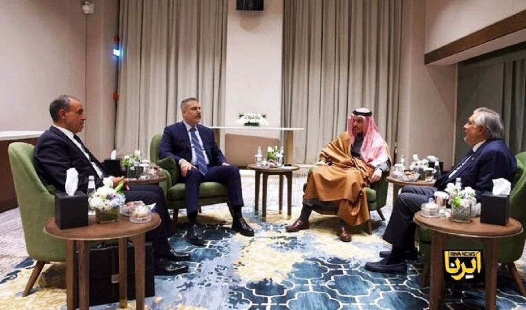 نشست پشت درهای بسته وزاری خارجه عربستان، ترکیه، مصر و پاکستان در آنتالیا