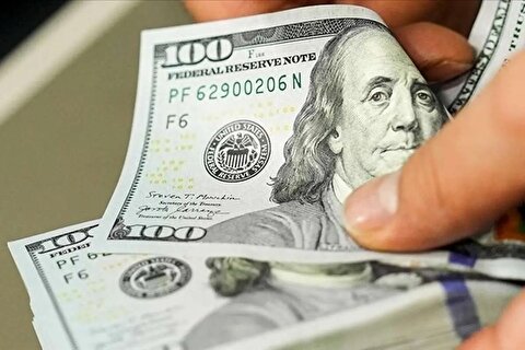 الجزیره: با صعود قیمت نفت و هزینه‌های تأمین مالی، چندین دولت به افزایش انتشار اوراق قرضه کوتاه مدت متوسل شده‌اند؛ حتی به قیمت بالا رفتن ریسک‌های تأمین مالی مجدد در آینده/ اوراق عرضه به دولت‌ها اجازه می‌دهد که هزینه‌های اضطراری برای غذا و انرژی را پوشش دهند/ گسترش این اوراق به معنای چرخه سر رسید سریع‌تر بدهی است که دولت‌ها را مجبور به تأمین مالی مکرر می‌کند