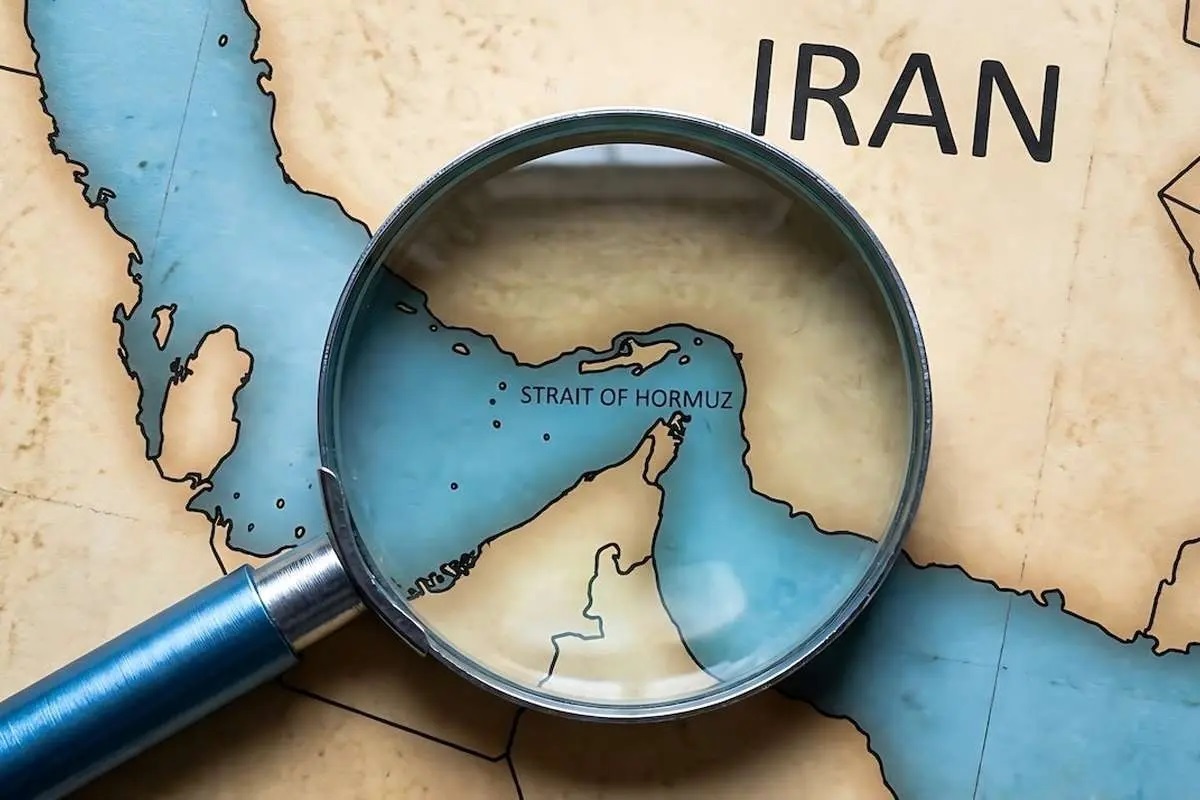 اعلام آزادی تردد در تنگه هرمز در دوره باقی مانده از آتش بس توسط عراقچی/ادعای اکسیوس: ایران و آمریکا در حال مذاکره بر سر یادداشت تفاهم سه صفحه‌ای هستند/یکی از مواردی که در حال بحث است، آزادسازی ۲۰ میلیارد دلار از دارایی‌های مسدودشده ایران است/انتظار می‌رود گفت‌وگوها روز یکشنبه و در اسلام‌آباد برگزار شود/معاون عراقچی: هیچ آتش‌بس موقتی را نمی‌پذیریم