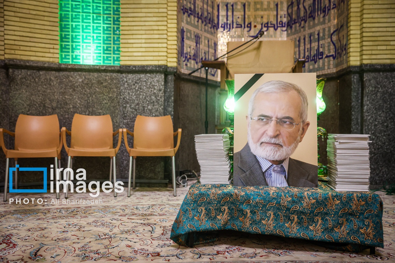 تصاویر: مراسم ترحیم شهید «کمال خرازی»