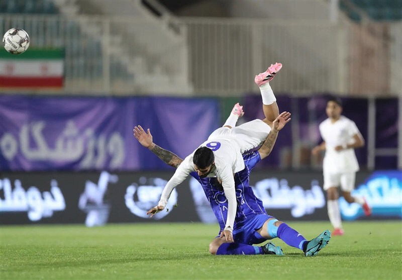 روابط عمومی سازمان لیگ فوتبال: بنا به درخواست اکثریت باشگاه‌ها، ادامه رقابت‌های لیگ برتر به بعد از جام جهانی موکول می‌شود