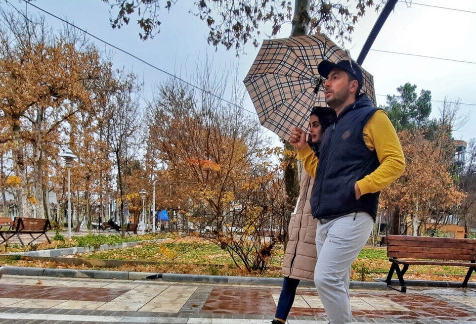 بارش باران در انتظار پایتخت‌نشینان