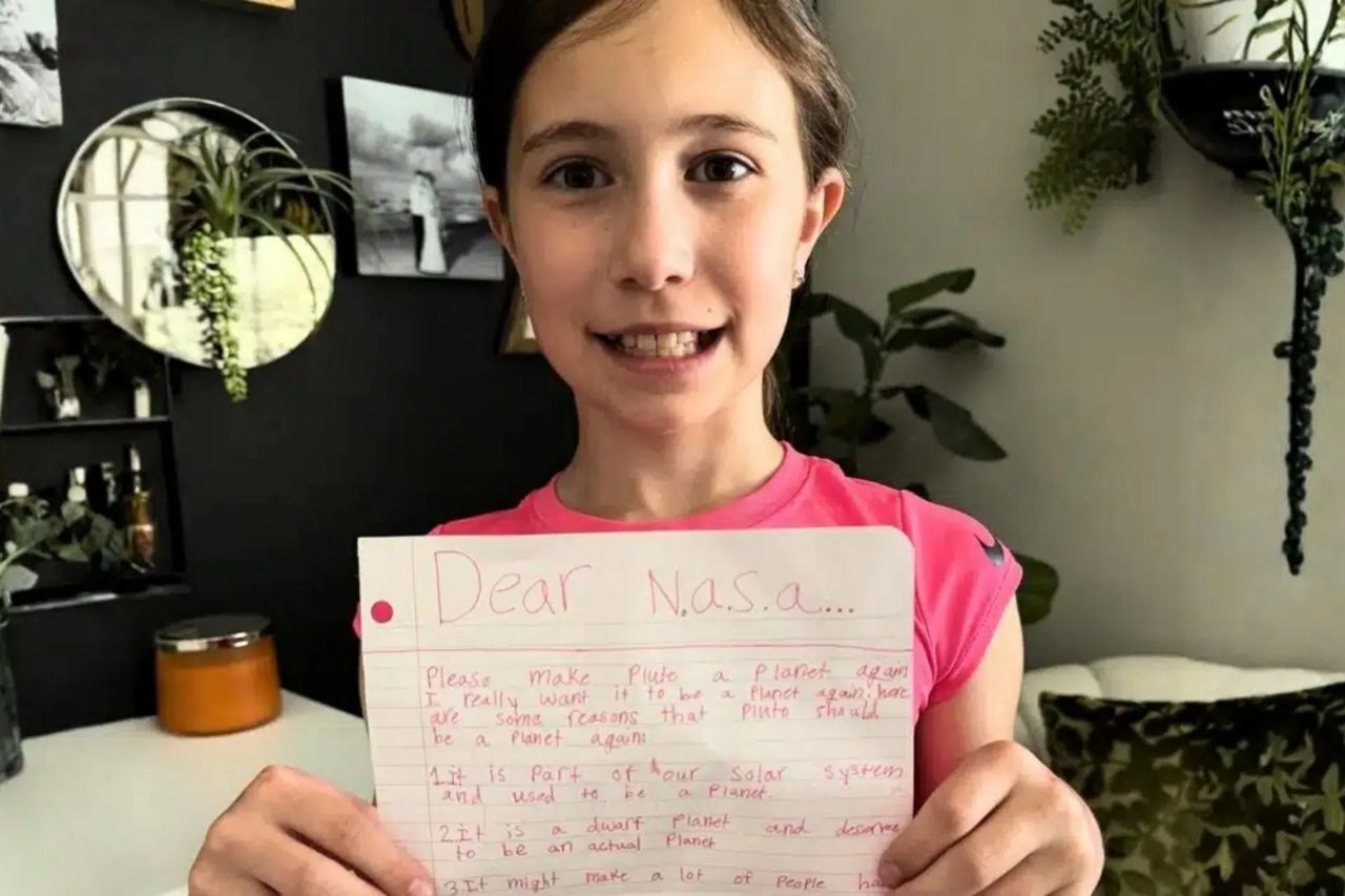 «لطفا پلوتو را دوباره سیاره کنید»؛ درخواست کودک ۱۰ ساله واکنش مدیر ناسا را برانگیخت