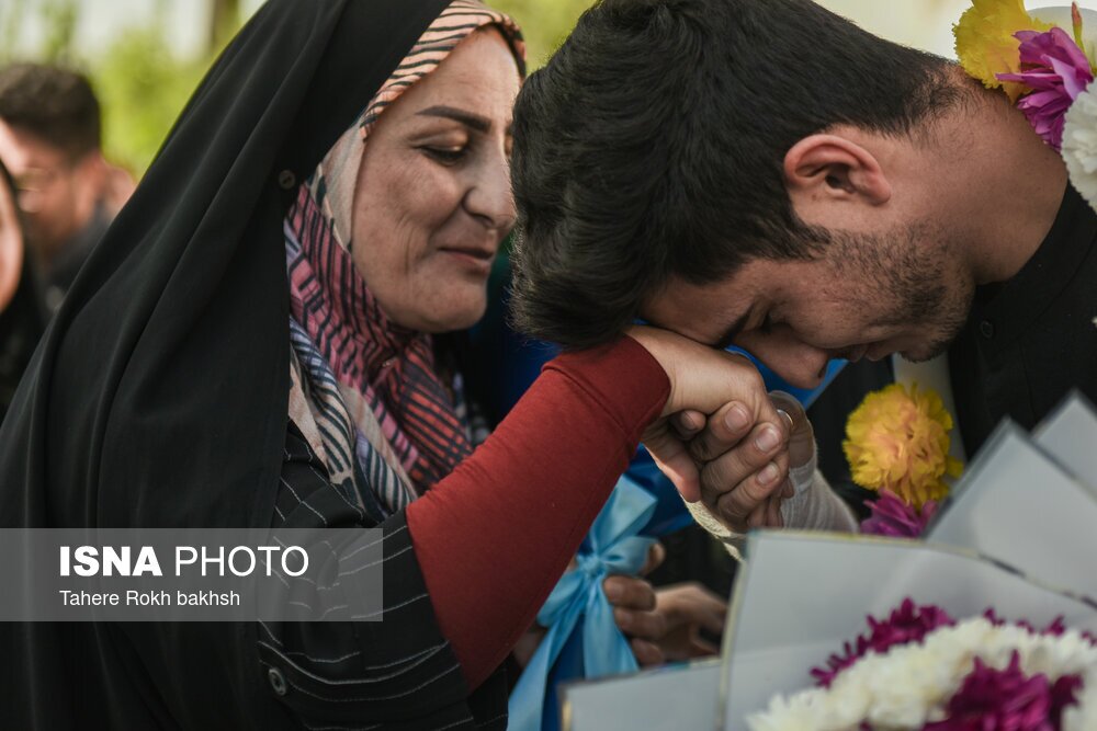 تصاویر: بازگشت ۹ دریادل ناو دنا به شیراز