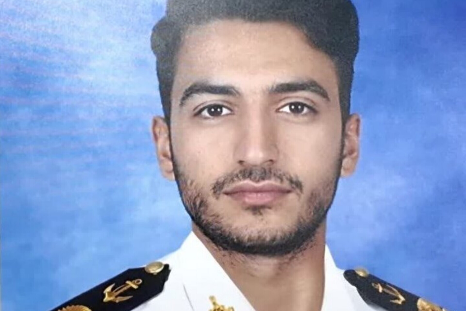 شناسایی و بازگشت پیکر «عماد هرمزی»، شهید ناوچه دنا بعد از ۵۰ روز