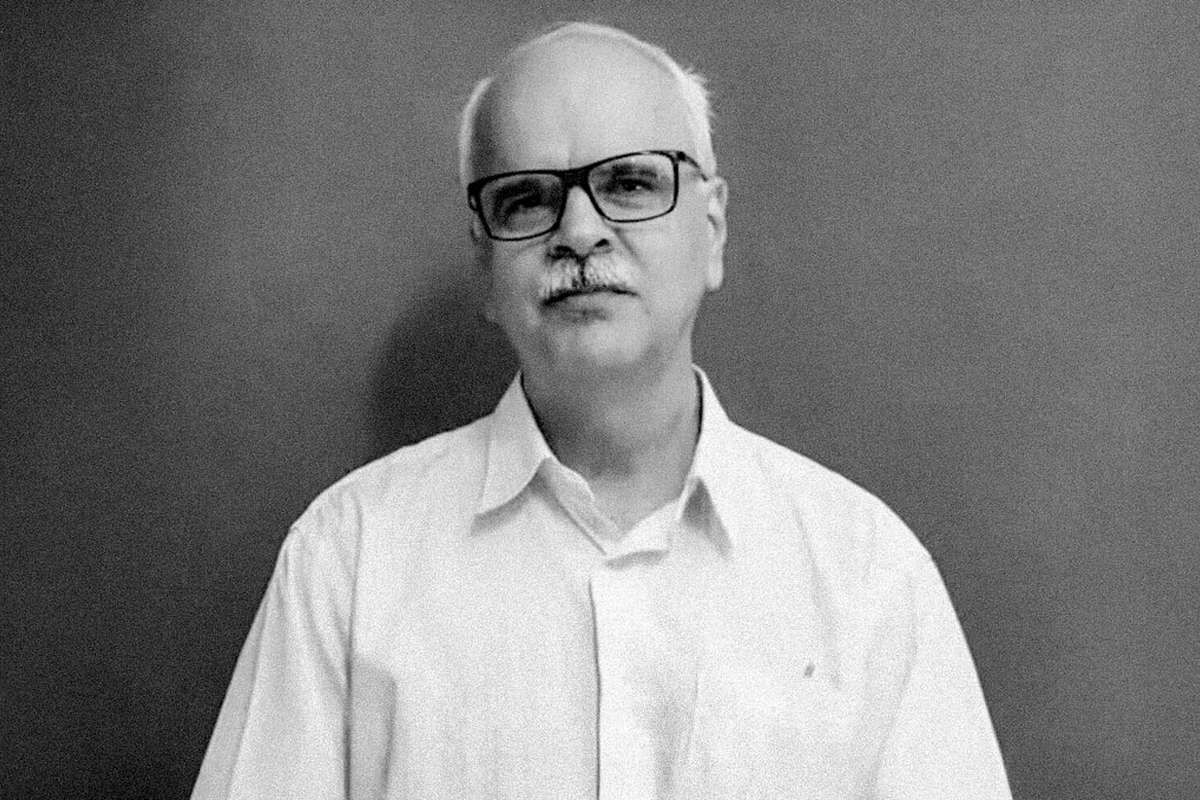 وکیل: سعید مدنی از زندان دماوند آزاد شد