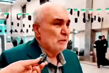 ببینید/ پیام ایرانی بازگشته به وطن: از لس‌انجلس آمده‌ام؛ سجده می‌کنم و خاک ایران را می‌بوسم