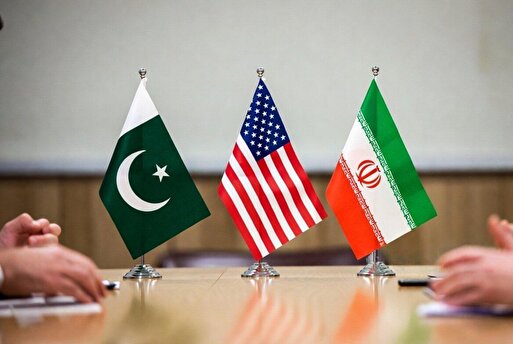 گفتگوی تلفنی وزرای خارجه ایران و پاکستان/ادعای ترامپ: فرمانده ارتش پاکستان هیچ توصیه‌ای درباره محاصره نکرده/دیدار وزیر کشور پاکستان با سفرای ایران و آمریکا در اسلام‌آباد/ادعای الجزیره: پاکستان خبری را به ایران درباره رفع محاصره بنادر منتقل کرده/ رویترز: پاکستان به ترامپ گفت که ماجرای محاصره بنادر ایران مانعی برای مذاکرات است؛ ترامپ گفت این را در نظر می‌گیرد