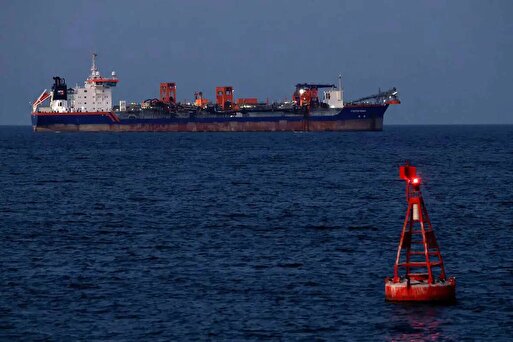 وزیر اسبق دفاع ترامپ: اگر اعلام پیروزی کنیم، ایران می‌گوید مالک تنگه هرمز است و از کشتی‌های عبوری مالیات خواهد گرفت؛ ما در شرایط سختی هستیم/ حمله موشکی ایران به تل‌آویو؛ ۶ نفر زخمی شدند، سه ساختمان تخریب شد/ وزیر نیرو:‌ ما برق را پراکنده تولید می‌کنیم، اما رژیم صهیونیستی به صورت متمرکز برق تولید می‌کند و آسیب پذیر است