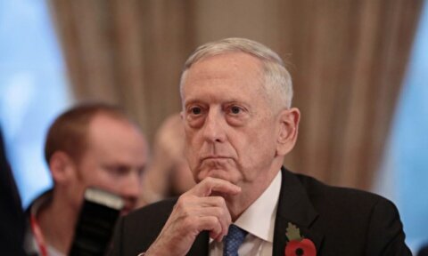 وزیر اسبق دفاع ترامپ: اگر اعلام پیروزی کنیم، ایران می‌گوید که مالک تنگه هرمز است و از کشتی‌های عبوری مالیات خواهد گرفت/ خانم‌ها و آقایان! ما در شرایط سختی هستیم؛ من گزینه‌های زیادی را نمی‌بینم