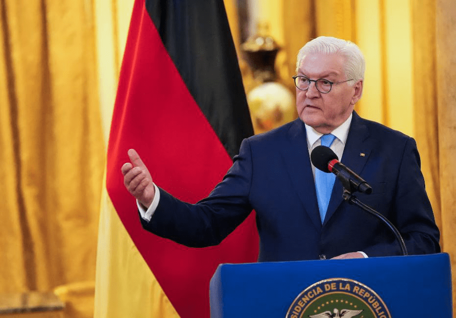 رئیس‌جمهور آلمان: جنگ علیه ایران یک اشتباه سیاسی سرنوشت‌ساز بود / یک جنگ واقعاً قابل اجتناب و غیرضروری، اگر هدف آن واقعاً متوقف کردن ایران در مسیر دستیابی به سلاح هسته‌ای بود