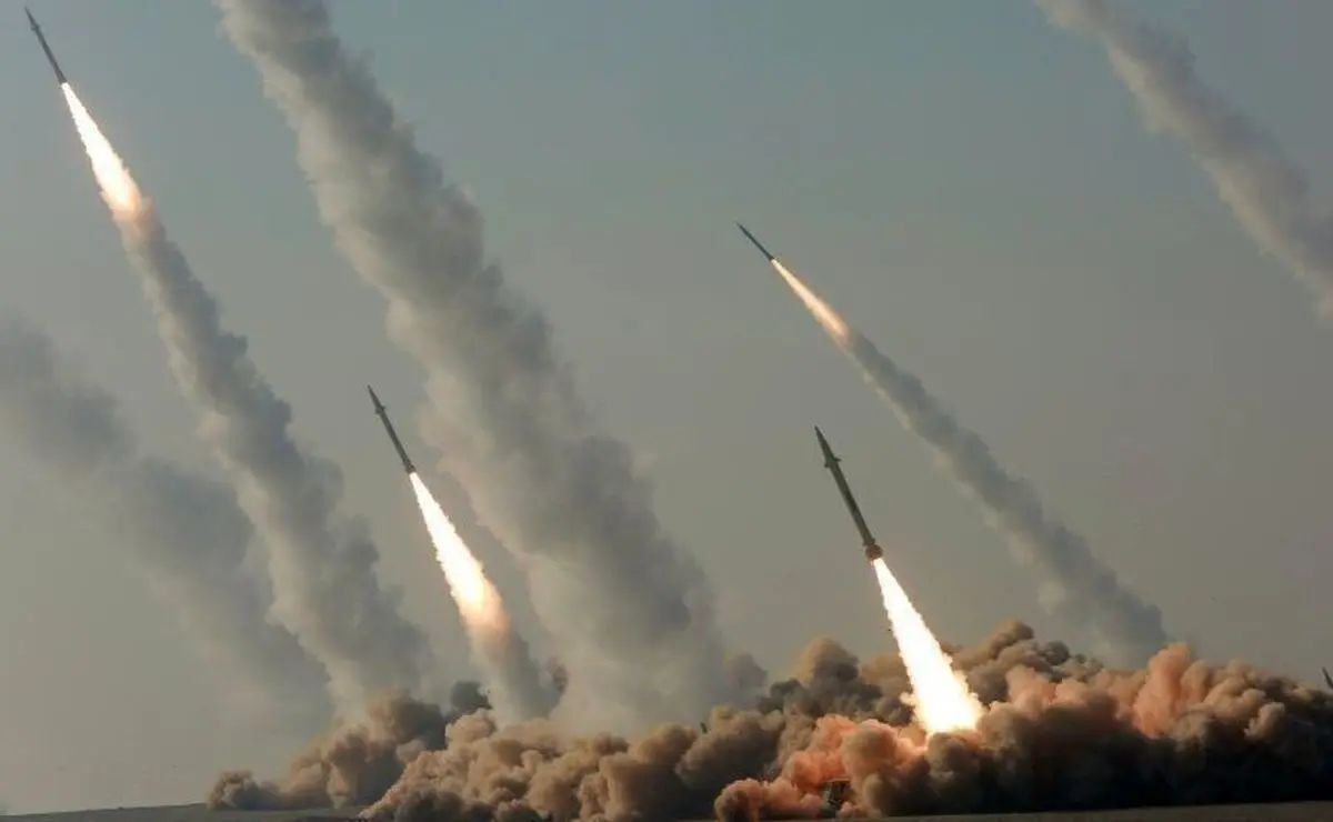 همشهری: صدای انفجارهای متعدد در شرق و غرب تهران / ادعای میدل‌ایست‌آی: آمریکا طرحی به ایران ارائه کرده که شباهت زیادی به طرح ۱۵ ماده‌ای ویتکاف برای اوکراین دارد؛ سه کشور تلاش می‌کنند کانالی میان آمریکا و ایران ایجاد کنند تا مذاکرات آغاز شود / اکسیوس: اسرائیل نگران است ترامپ با براورده شدن بخشی از خواسته‌هایش، جنگ را متوقف کند و باقی موارد را بدون راه‌حل مشخص به زمان دیگری موکول کند