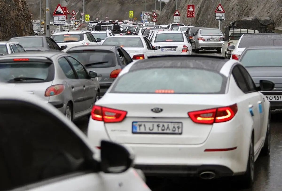 پلیس راهور: تردد روان در محورهای شمالی/ بارش باران و مه‌گرفتگی در جاده‌های ۲۱ استان کشور
