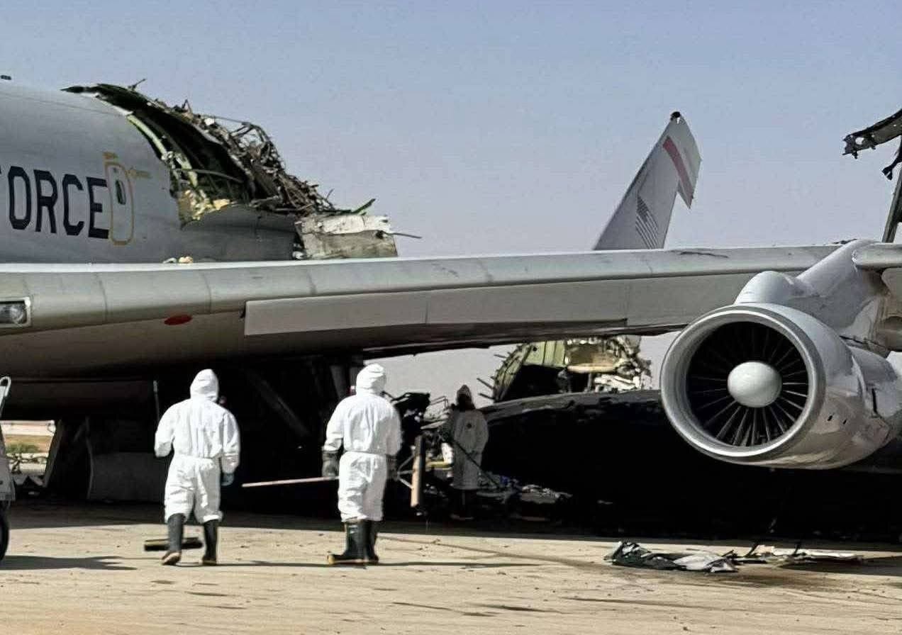 مهر: فعالیت پدافند هوایی در تهران/ کانال عبری: فرود اضطراری هواپیمای سوخت‌رسان آمریکا در تل‌آویو/ عمان: هنوز هیچ طرفی مسئولیت حملات اخیراً به کشور ما را بر عهده نگرفته؛ همچنان در حال بررسی منبع آن‌ها هستیم/ مهر: چند انفجار در عربستان/ استانداری هرمزگان: حمله به اسکله بندرپل در شهرستان بندر خمیر با ۵ شهید و ۴ مجروح