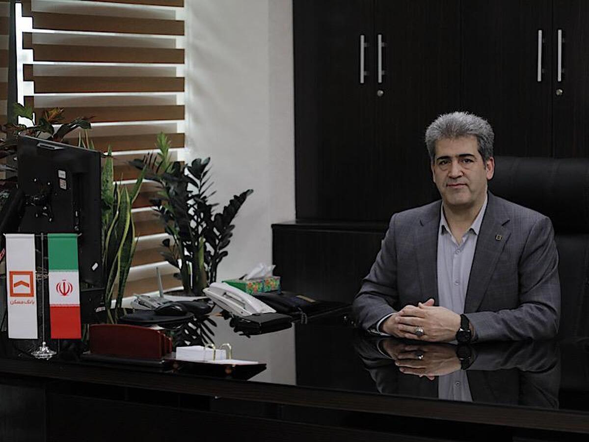 معاون مدیرعامل در امور اعتباری بانک مسکن

بانک مسکن از بنگاه‌های تولیدکننده کالاهای اساسی حمایت می‌کند/ پرداخت تسهیلات تا سقف ۱۰۰ میلیارد تومان