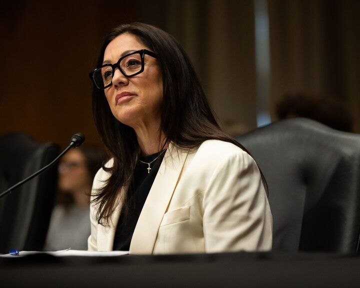 استعفای سومین زن عضو کابینه ترامپ/ وزیر کار آمریکا در بحبوحه تحقیقات مربوط به پرونده قضایی او بابت ارتکاب سوء رفتار، از سمت خود کناره‌گیری کرد