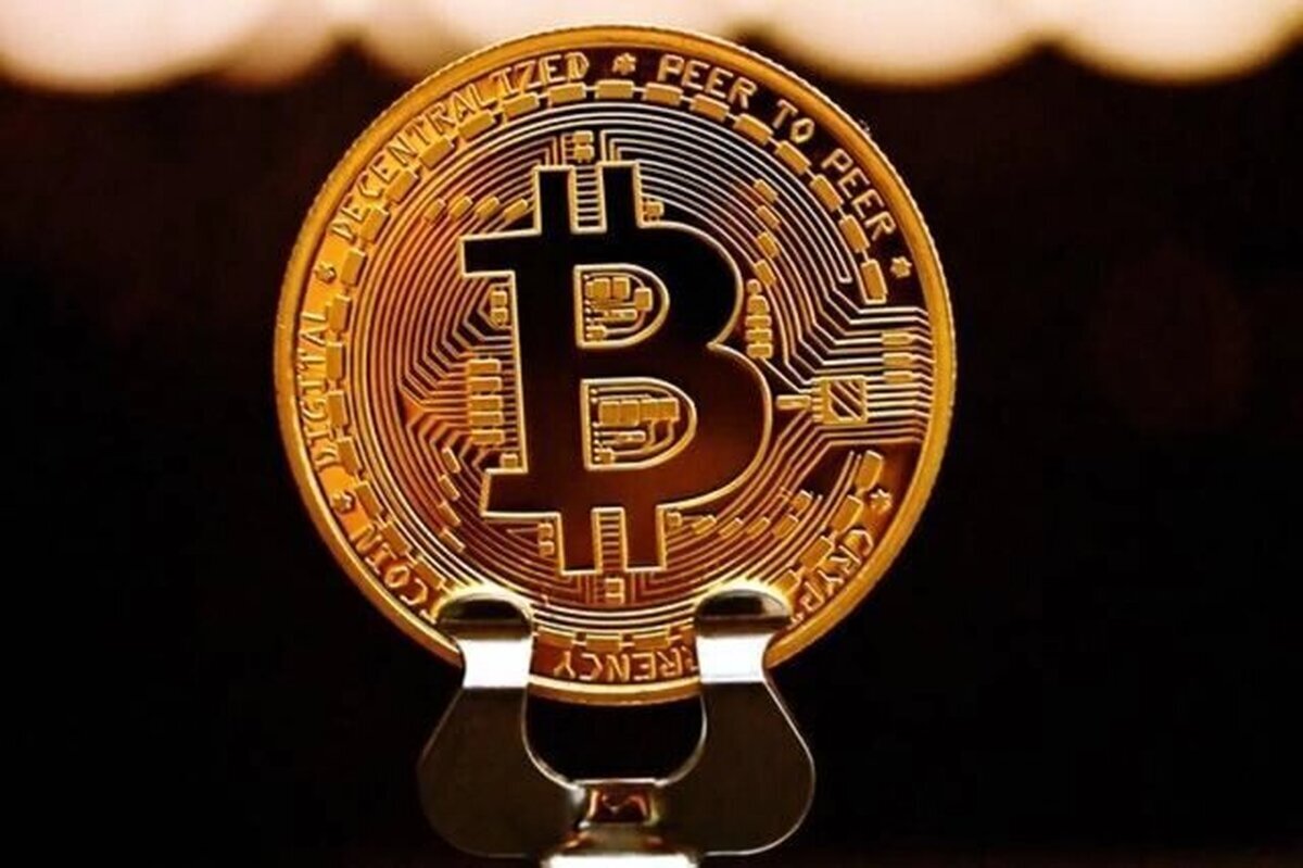 قیمت بیت کوین، امروز شنبه ۱۲ اردیبهشت ۱۴۰۵