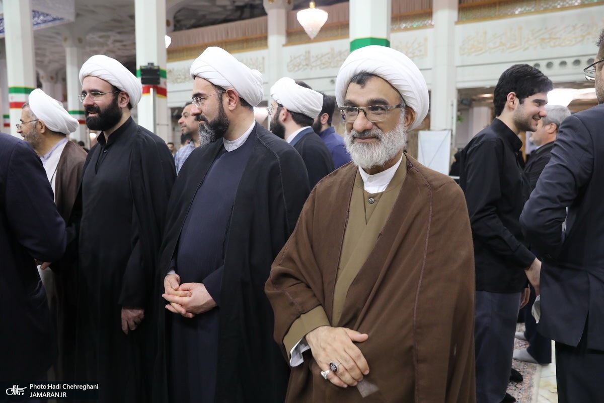 تصاویر: مراسم چهلم شهادت دکتر علی لاریجانی - حرم حضرت فاطمه معصومه(س)