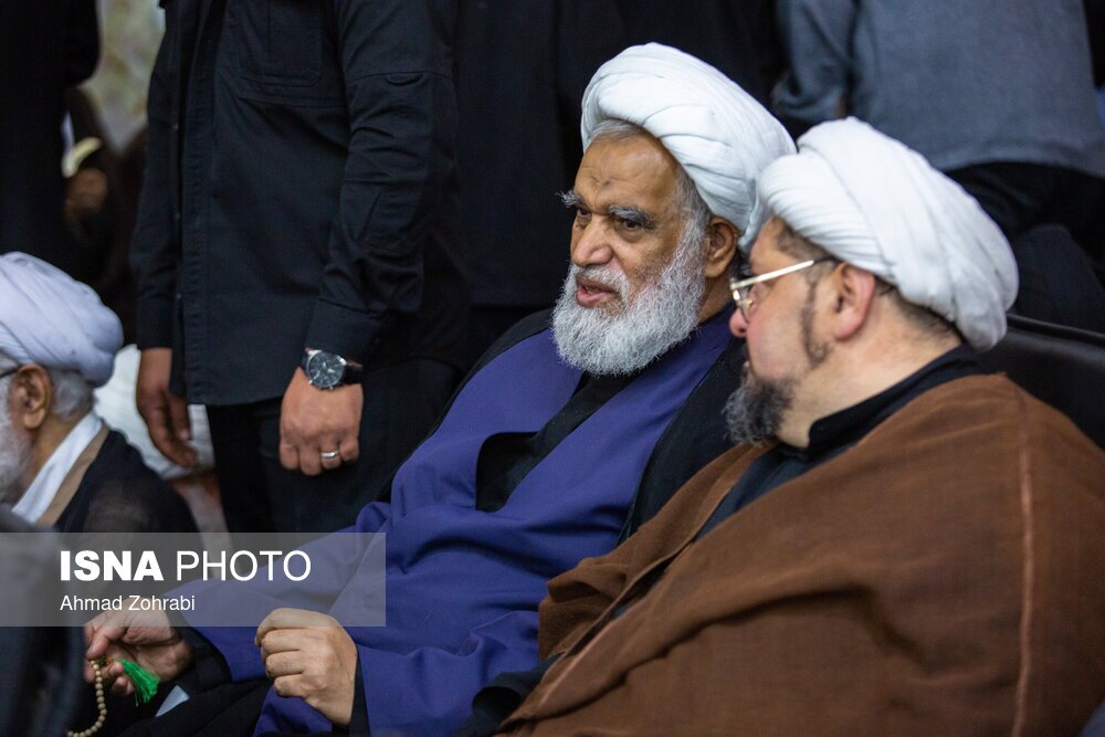 تصاویر: مراسم چهلم شهادت دکتر علی لاریجانی - حرم حضرت فاطمه معصومه(س)