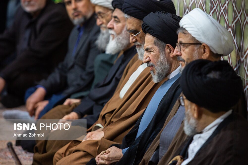 تصاویر: مراسم چهلم شهادت دکتر علی لاریجانی - حرم حضرت فاطمه معصومه(س)