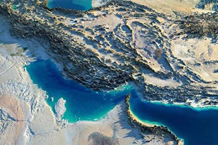 ببینید/ زنجیره انسانی کیشوندان به مناسبت روز ملی خلیج فارس