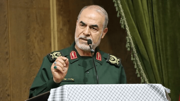 سردار جوانی، معاون سیاسی سپاه: تردد در تنگه هرمز فقط با اجازه ایران انجام خواهد شد / هر شناور متعلق به دشمن متخاصم بخواهد رد شود، با آن‌برخورد قاطع می‌شود
