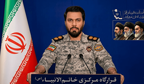 قرارگاه خاتم: اگر از امارات اقدامی علیه ایران صورت پذیرد، پاسخ پشیمان‌کننده خواهیم داد / در روزهای گذشته هیچ گونه عملیات موشکی و پهپادی علیه کشور امارات انجام نداده ایم؛ چنانچه اقدامی صورت می گرفت، با قاطعیت و صراحت آن را اعلام می کردیم
