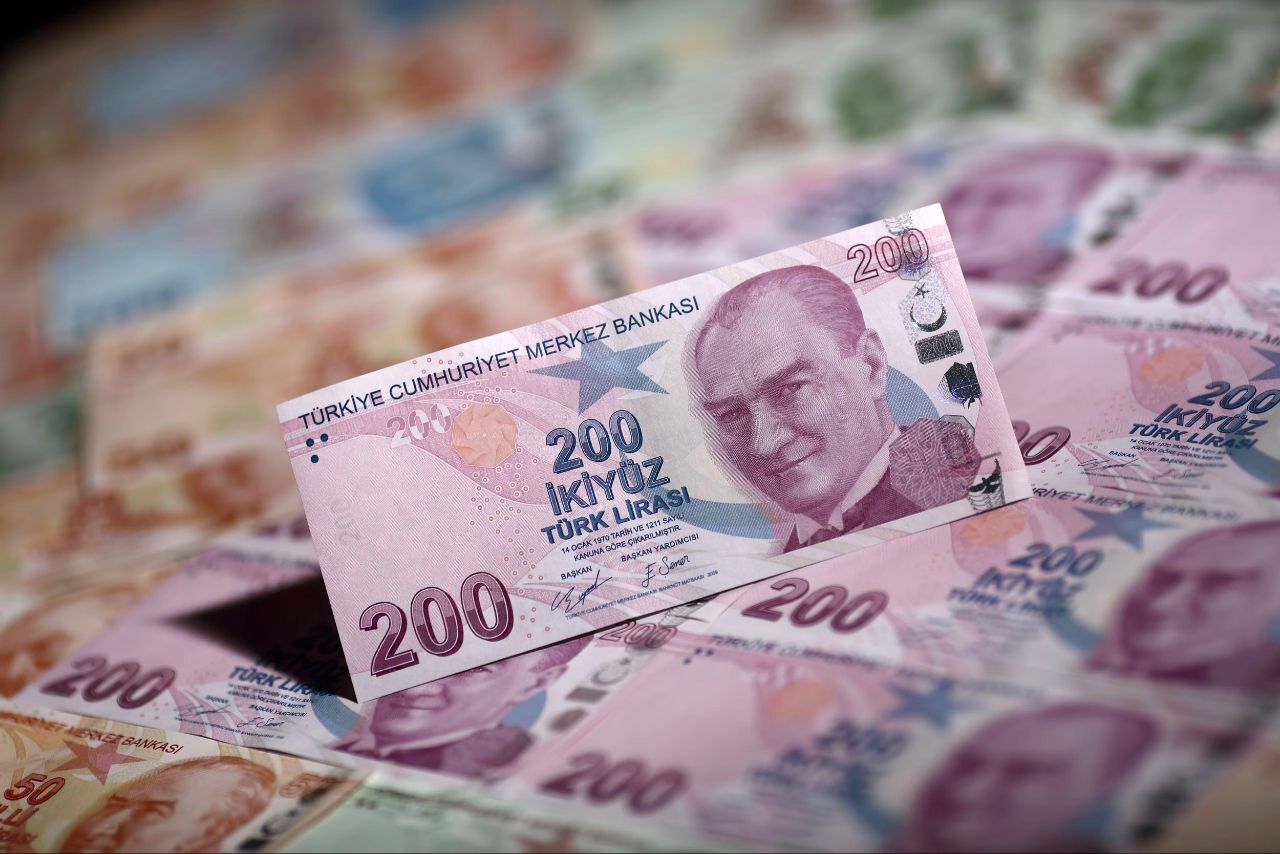 قیمت لیر، امروز پنجشنبه ۱۷ اردیبهشت ۱۴۰۵