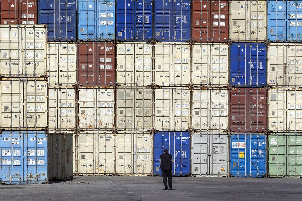 ممنوعیت صادرات محصولات شیمیایی، پلیمری و پتروشیمی ابلاغ شد