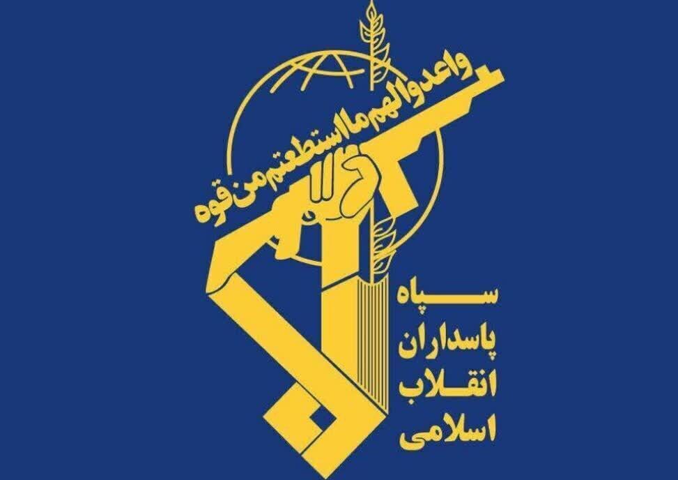 سپاه: دو کشتی توقیف شده در تنگه هرمز به منظور بررسی محموله و اسناد به آب‌های سرزمینی ایران منتقل شد/ هر گونه اقدام برای مختل کردن اجرای قوانین اعلامی ایران جهت تردد در تنگه هرمز، مورد برخورد قرار می‌گیرد