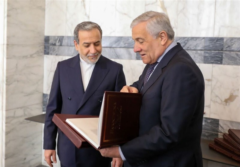 وزیر خارجه ایتالیا در گفت‌و‌گو با عراقچی: رسیدن به توافقی سریع که بازگشایی تنگه هرمز را تضمین و ماهیت غیر نظامی برنامه هسته‌ای ایران را تأیید کند، ضروری است