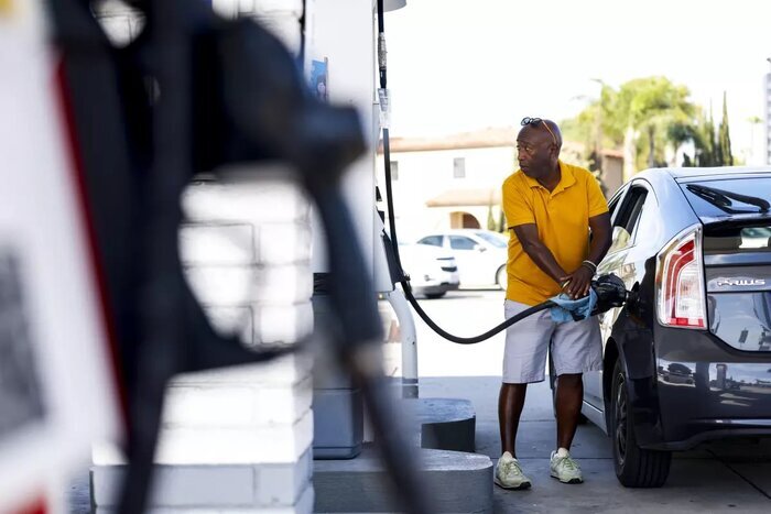 کمیسر انرژی اتحادیه اروپا: چشم‌انداز جهانی انرژی حتی در خوش‌بینانه‌ترین سناریو نیز تاریک است، زیرا تنش‌های خاورمیانه عرضه‌ها را مختل کرده