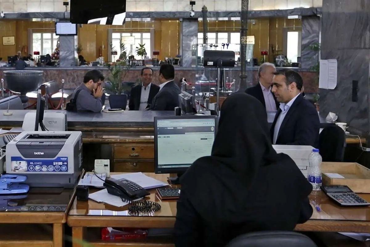 شورای هماهنگی: بانک‌ها از ۲۶ اردیبهشت تا ۱۵ شهریور، از ساعت ۷ تا ۱۳ فعالیت می‌کنند