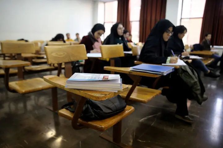 آموزش و پرورش: امتحانات پایه‌های هفتم تا دهم در تهران مجازی شد/ تعیین تکلیف پایه‌های یازدهم و دوازدهم متعاقباً اعلام خواهد شد