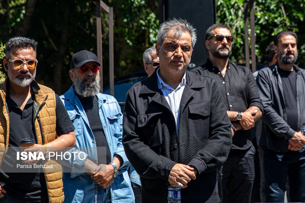 تصاویر: مراسم تشییع پیکر بهناز نازی