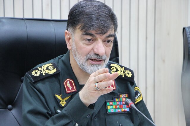 سردار رادان: مرزبانان ما در سنگر‌های انفرادی دست به ماشه هستند که هر تجاوزی را پاسخ دهند/ مرز‌های کشور در امنیت کامل به سر می‌برند