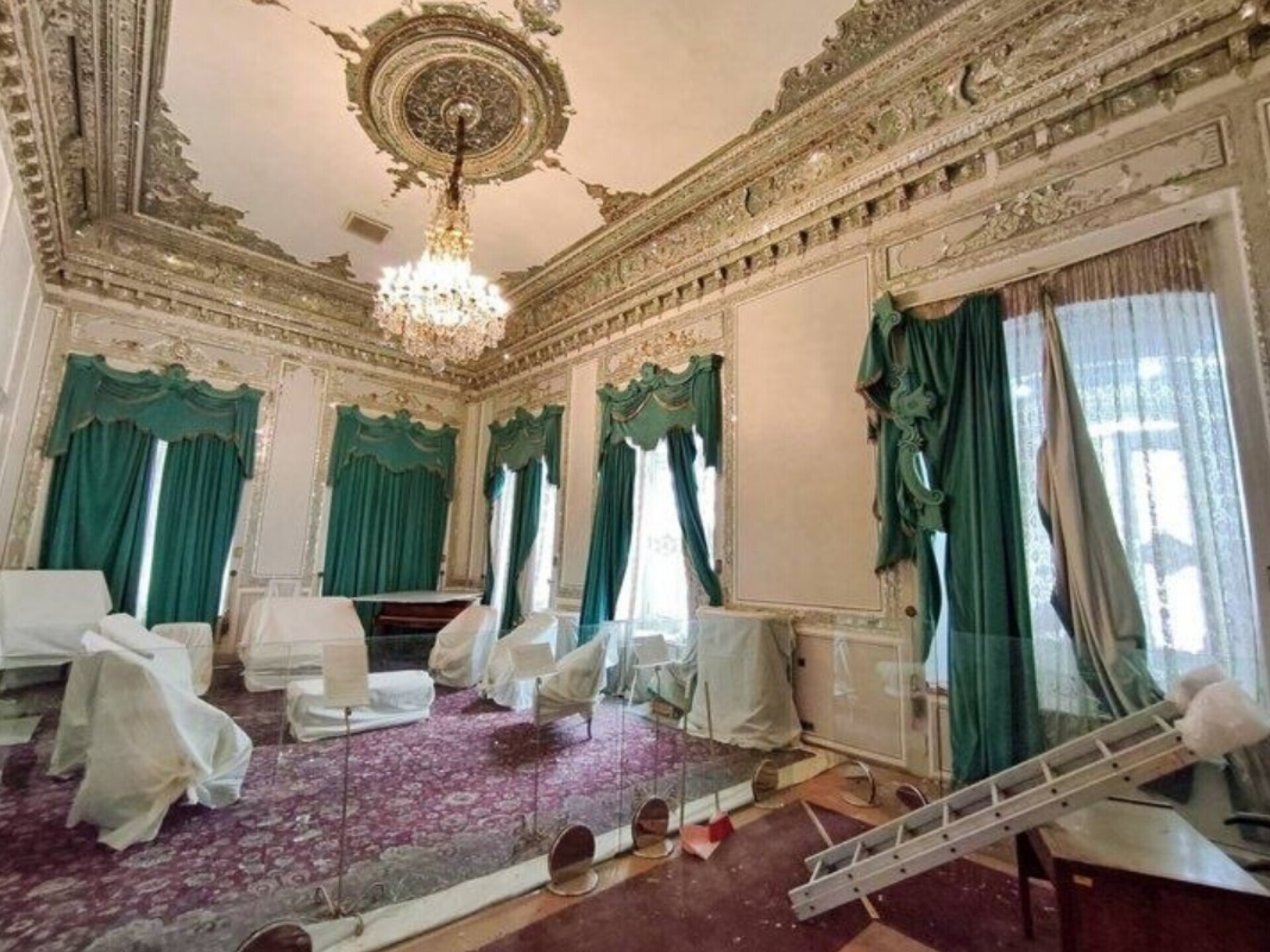 وزارت میراث فرهنگی: ۱۴۹ اثر تاریخی و موزه در ۲۰ استان در جنگ اخیر دچار خسارت شده‌اند/ تهران، اصفهان و کردستان به ترتیب با ۷۰، ۲۷ و ۱۳ اثر، بیشترین تعداد آثار تاریخی آسیب دیده را داشته‌اند/ ۷۴ اثر در پی موج انفجار، ۴۲ اثر در نتیجه اصابت به حریم و ۳۳ اثر به دلیل اصابت عرصه، آسیب دیده‌اند