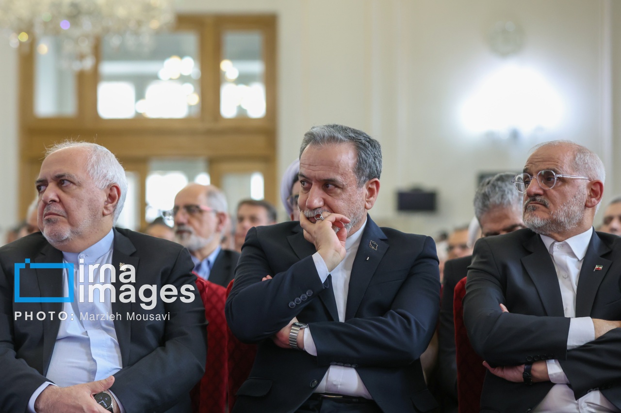 تصاویر: بزرگداشت وزیران شهید امور خارجه