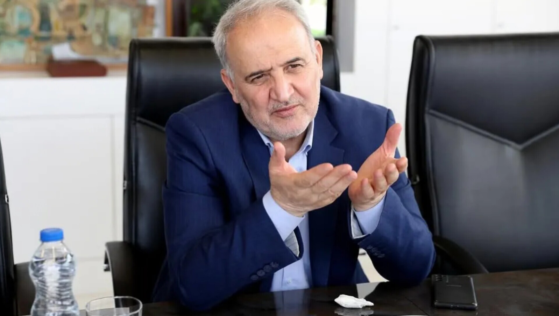 سفیر ایران در پاکستان: قدردان اقدام دولت پاکستان در پیگیری آزادی ۲۰ ملوان ایرانی هستم/ این ملوانان پس از تلاش‌های دیپلماتیک، از سنگاپور به اسلام‌آباد منتقل شدند و چند ساعت پیش به ایران بازگشتند