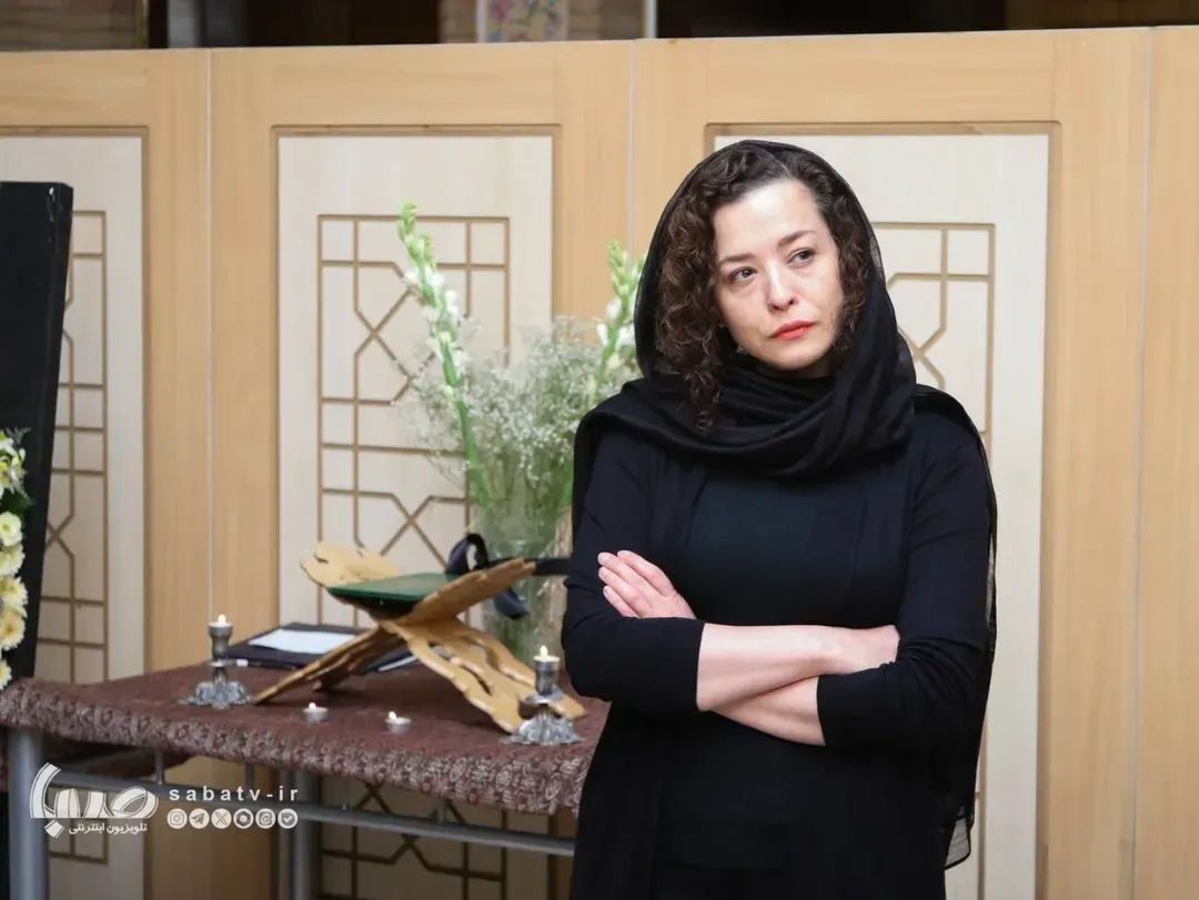 تصاویر/ حضور هنرمندان در مراسم یادبود مادر محمدرضا شریفی‌نیا