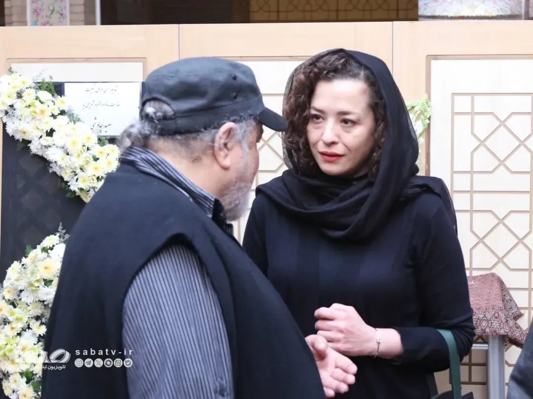 تصاویر/ حضور هنرمندان در مراسم یادبود مادر محمدرضا شریفی‌نیا